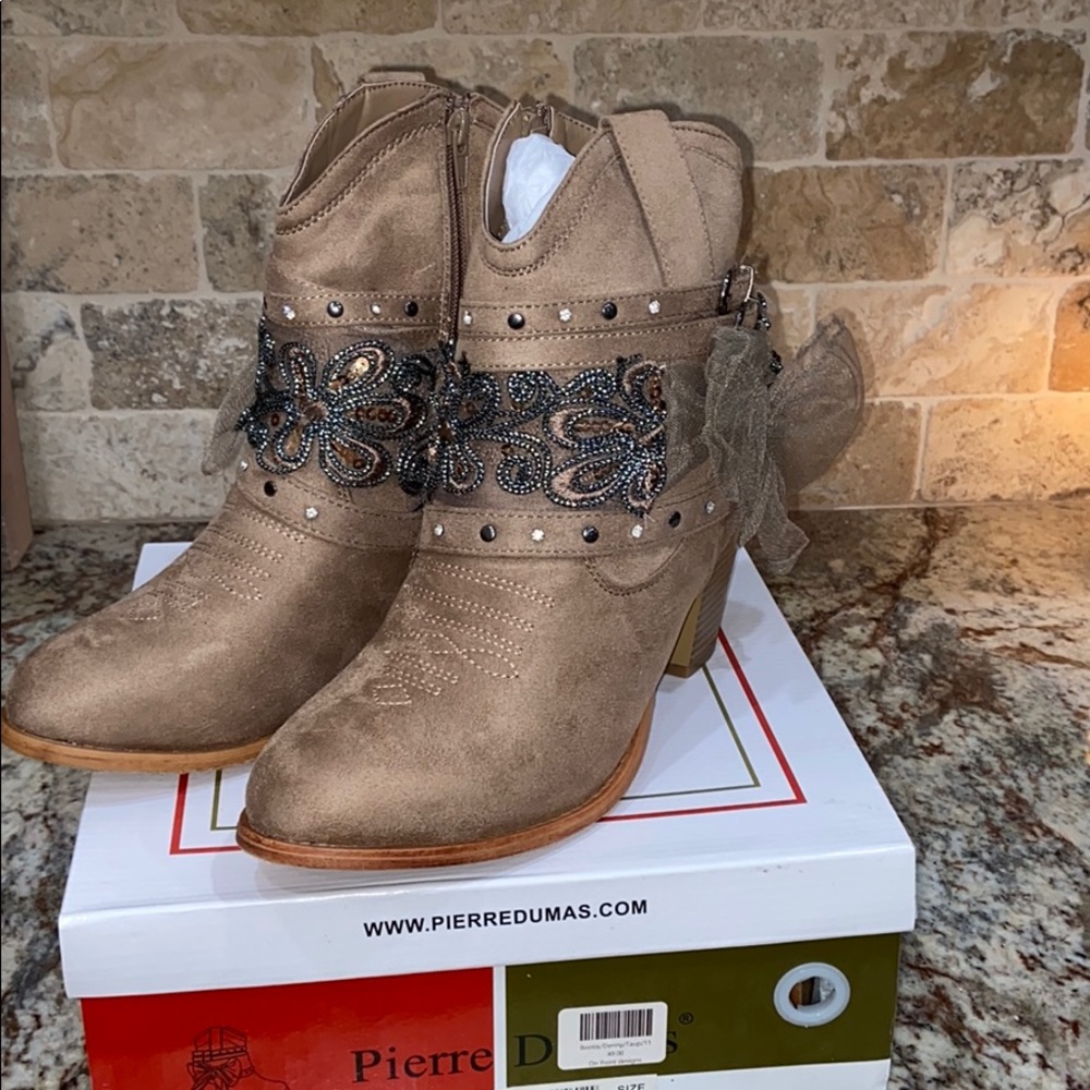 REAL PIERRE DUMAS HEEL BOOTS